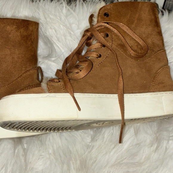 UGG Women's Beven Suede Boots Sz 8 - Picture 8 of 14